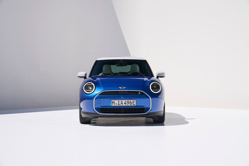 Nowy elektryczny MINI Cooper - zdjęcie poglądowe