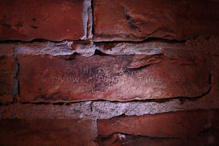 Tajne więzienie NKWD w Warszawie