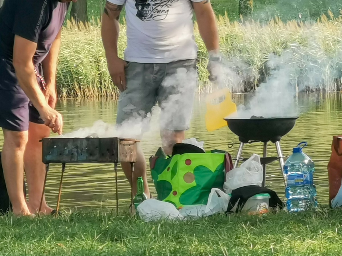 Gdzie i za ile na majówkę? Te kierunki wybierają Polacy [BADANIE]