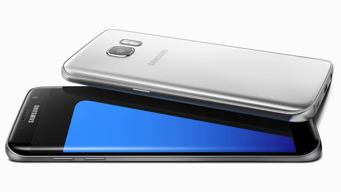 Samsung Galaxy S7 i Galaxy S7 edge (na dole)