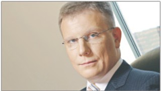 Czy sąd może się nie zgodzić na przywrócenie do pracy pracownika w wieku przedemerytalnym