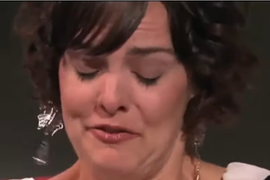 Žena pred celim svetom priznala da njen otac ima 40 DECE i da im je svašta radio, a onda se potpuno slomila kad su je pitali DA LI JE IMAO ODNOS S MALOLETNICOM