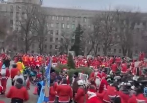 Dedamrazijada, bajkeri