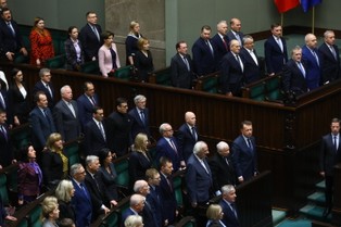 Wróbel: Teatralna jedność polskich elit politycznych wobec incydentu w Przewodowie to fejk