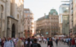 Antysemickie teorie spiskowe w Austrii. Ponad jedna trzecia mieszkańców wierzy, że...