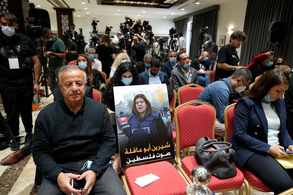 Novinari nosili majce s likom ubijene palestinske novinarke