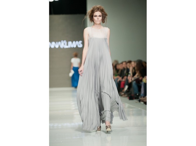 JOANNA KLIMAS - pokaz kolekcji wiosna/lato 2012 na Fashion Week Poland Łódź.