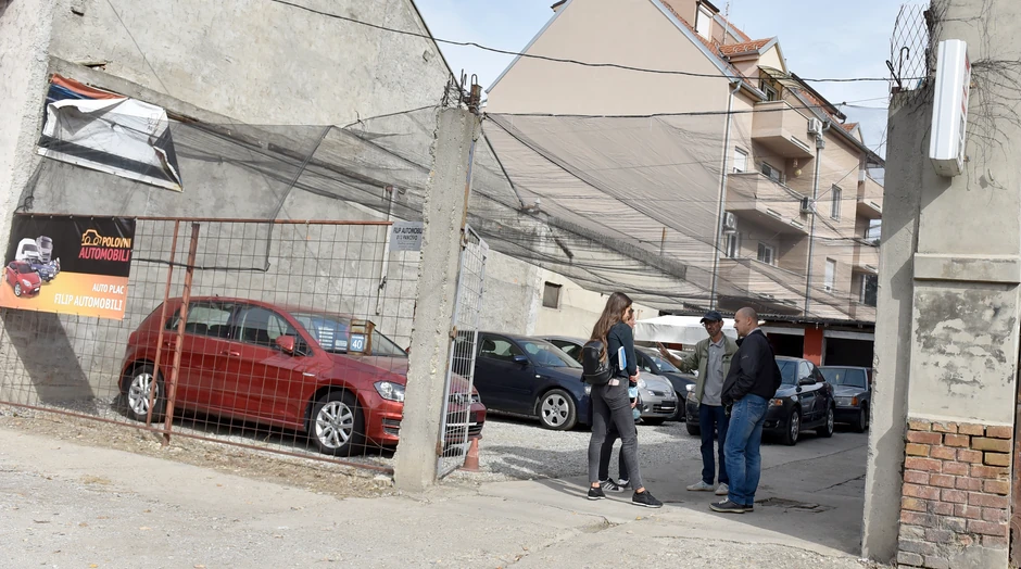 Auto-plac koji je držao Marijin otac