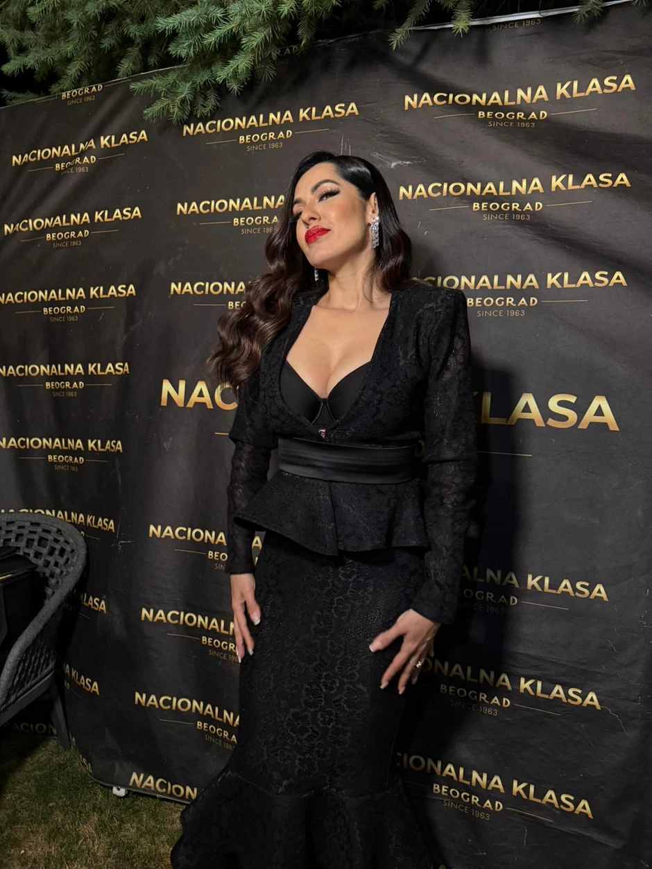 Tanja Savić, nastup