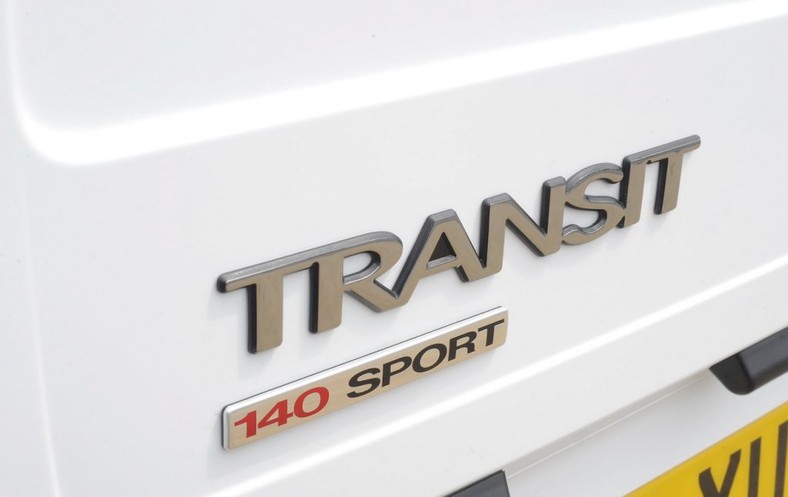 Ford Transit SportVan - Dostawa zawsze na czas