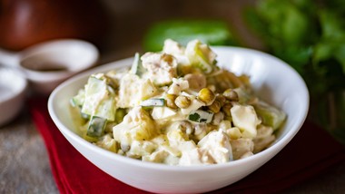 6-minutowa sałatka z pysznym sosem. będzie królową stołu na boże narod