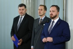 Konfederacja za odwołaniem Kaczyńskiego. Padły porównania do Jaruzelskiego i Tuska