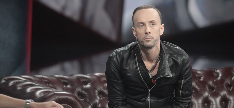 Nergal nadrabia zaległości po chorobie i igra ze swoim zdrowiem