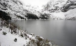 Droga do Morskiego Oka zamknięta z uwagi na zagrożenie lawinowe