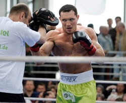 Sosnowski wraca na ring. Będzie walczył w kwietniu, ale nie wiadomo z kim