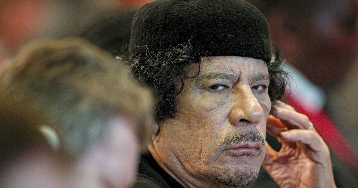 Krwawego dyktatora znaleziono w betonowej rurze. Wciąż powtarzał pytanie, które mogło wydawać się dziwne