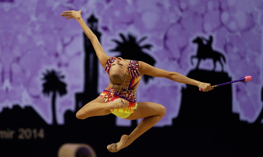 Ale one się wyginają. Gimnastyczki chyba są z gumy