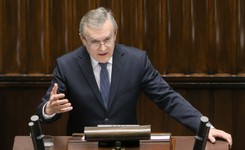 Wicepremier Piotr Gliński oburzony brakiem 'Historii Roja' na festiwalu w Gdyni. Krytycy: To słaby film