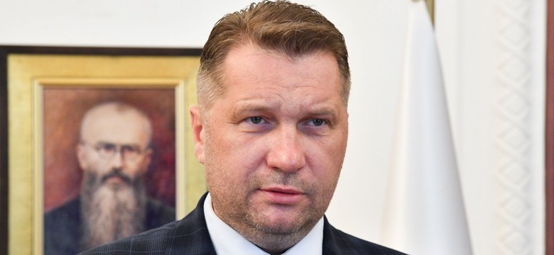 Czarnek: Są realne szanse na reparacje od Niemiec. Mamy na to sposoby