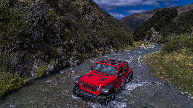 Jeep JL Wrangler Rubicon - ostatni mohikanin