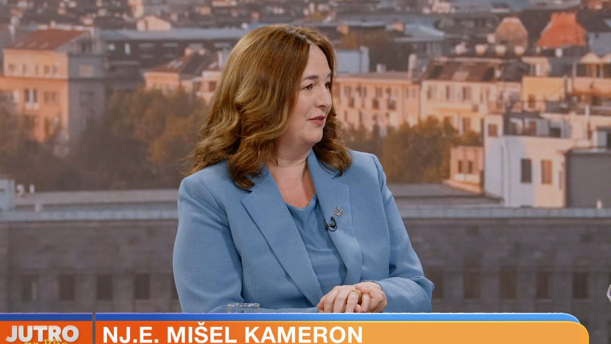Nj E Mišel Kameron