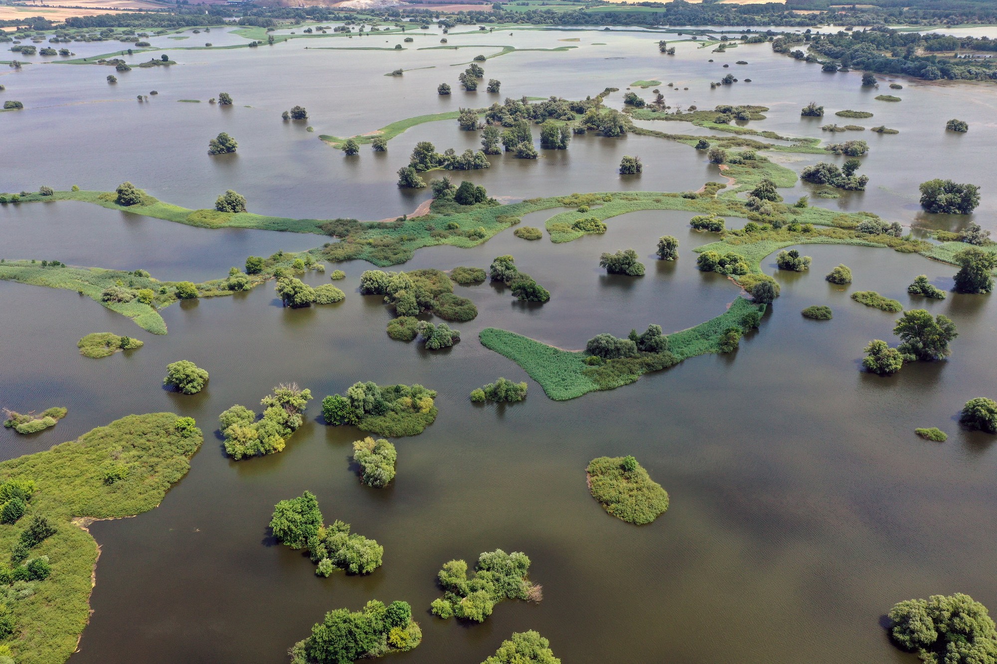 Obľúbená cyklotrasa skončila pod vodou.