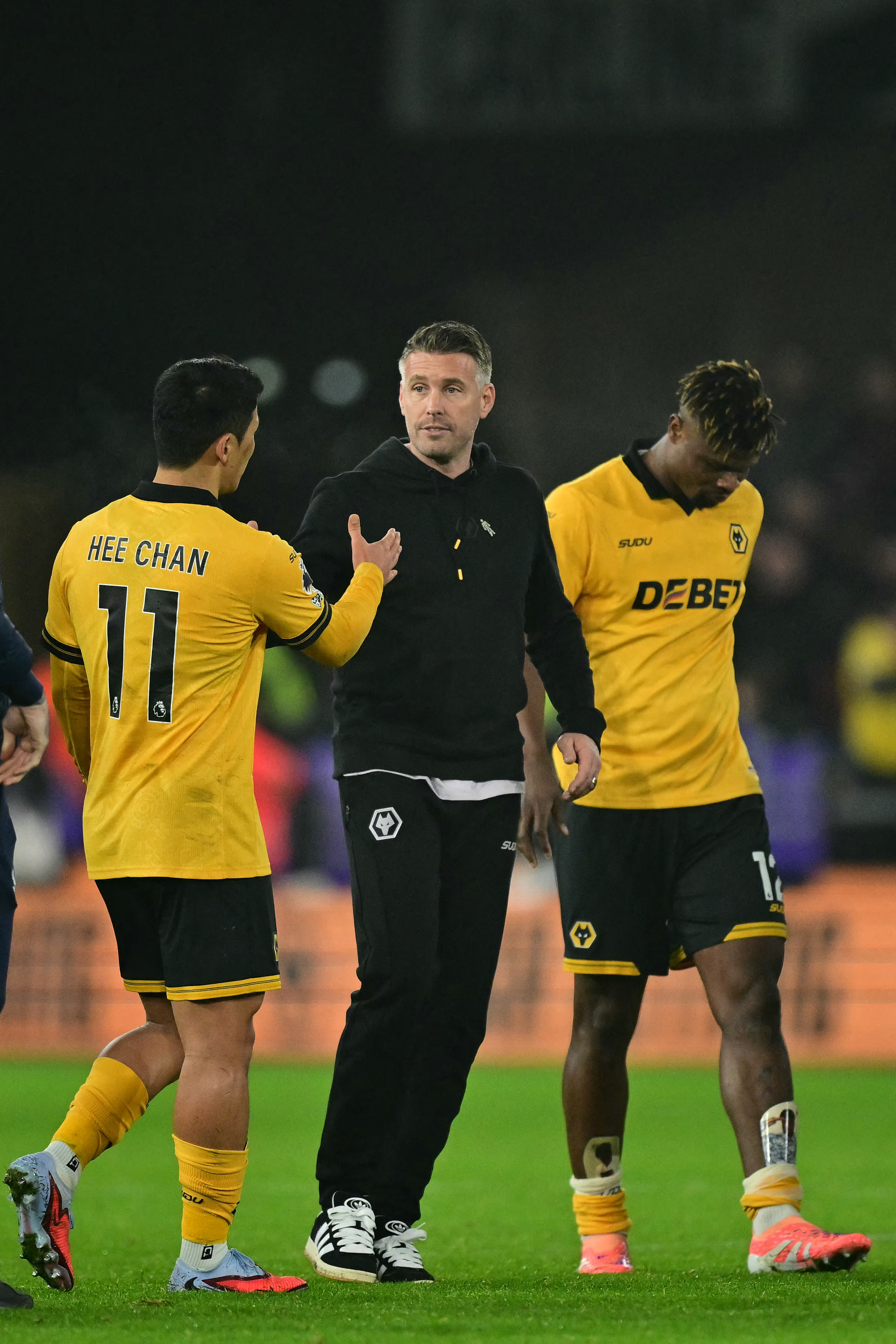 From cheers to boos: Edwards suffers 2-0 debut loss as Wolves crisis deepens