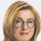 dr. hab. Ewa Skrzydło-Tefelska