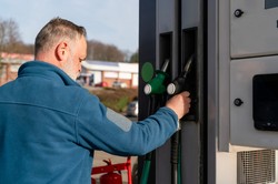 Litr diesla za 7,30 zł. Analitycy nie mają wątpliwości: ceny paliw pójdą w górę [PROGNOZA]