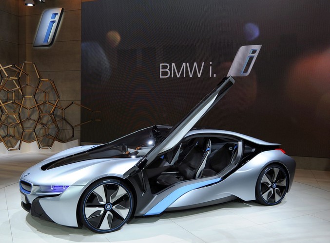 BMW i8