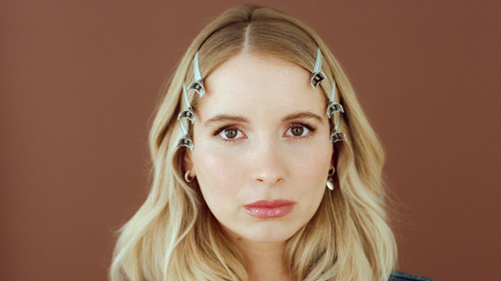 Filmbe zárt fény: Sutus Fanni, az analóg divatfotográfia egyik hazai úttörője