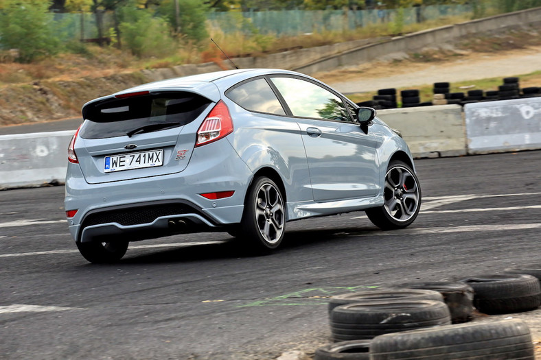 Ford Fiesta ST200 Do miejskich wyścigów (Test, Opinie