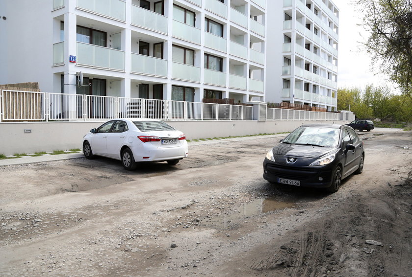 Mieszkańcy Woli wytykają błędy deweloperów i ratusza