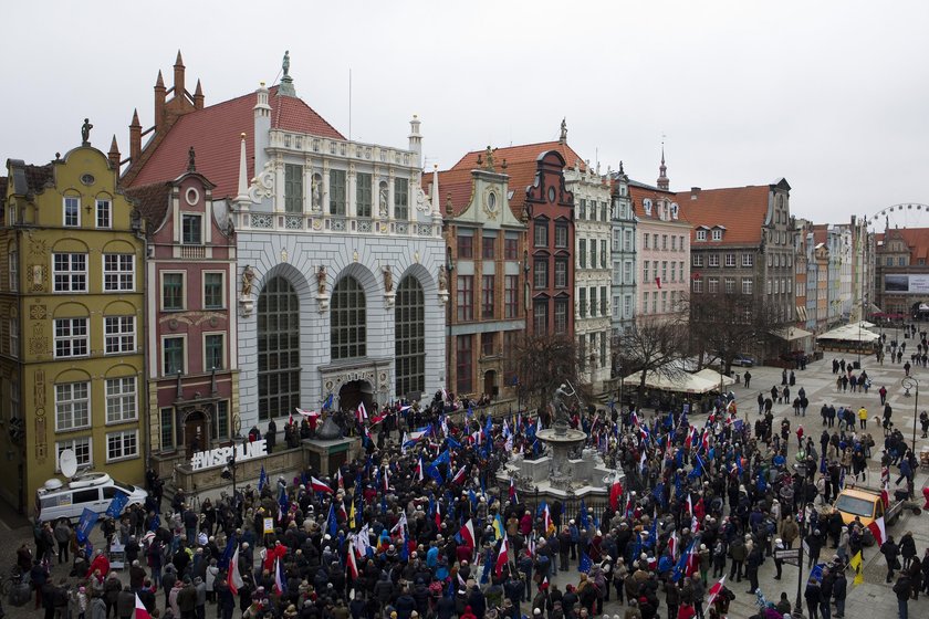 Wiec poparcia dla Donalda Tuska