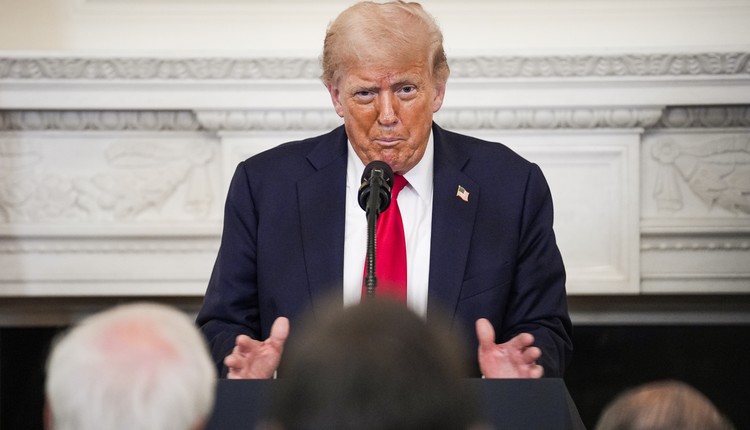Trump obiecuje broń dla Ukrainy. To świetny biznes, ale żadna kara dla Rosji"