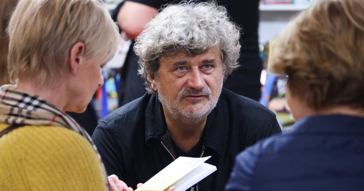 Varga czyta książkę Palikota: impregnowany na wiedzę, iż przepalił cudze miliony