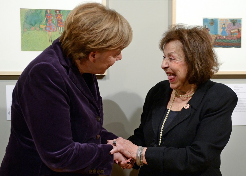 Angela Merkel i "Devojka u polju"