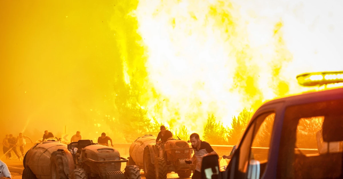 "Apokaliptyczne" pożary niszczą rajski kurort. Tragiczny bilans