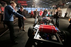 Samochody na paliwa alternatywne będą oznaczone? To propozycja resortu infrastruktury