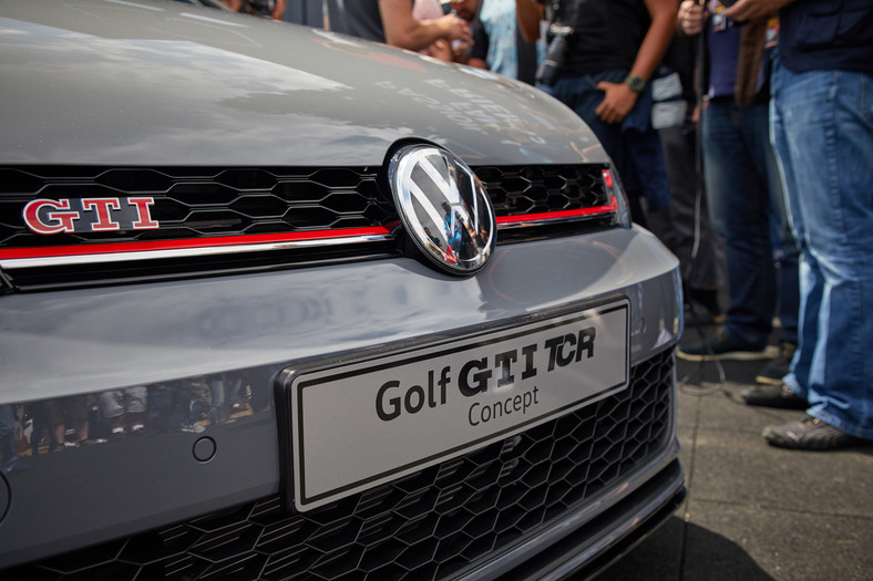 Volkswagen Golf GTI TCR Concept