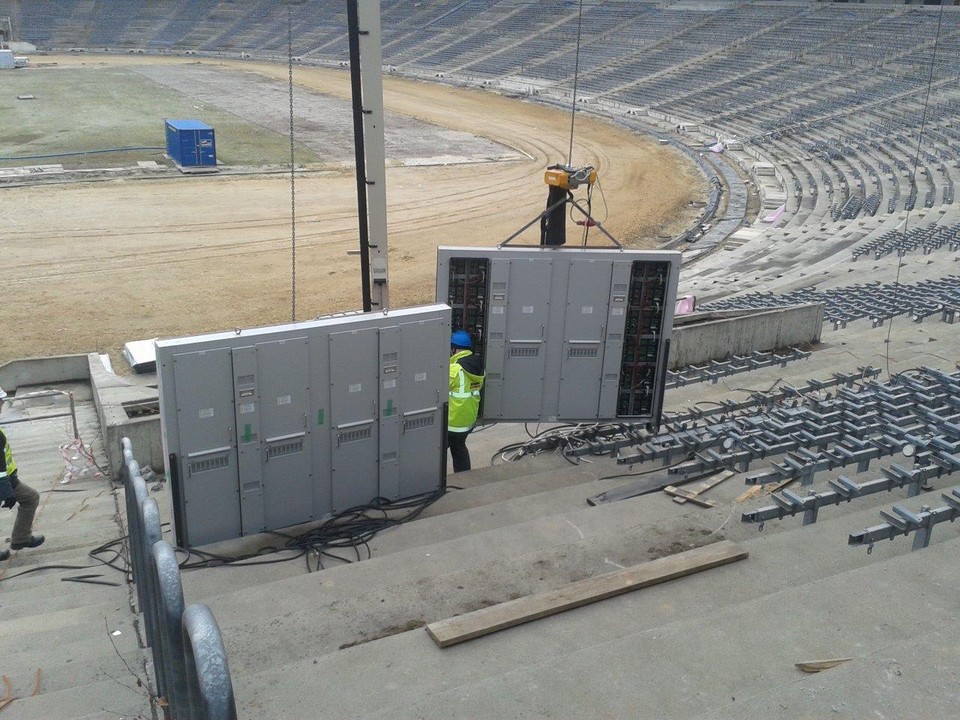 Stadion Śląski ma już telebimy