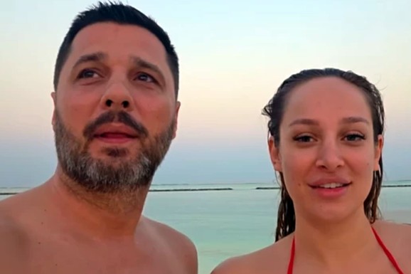 OVA FATALNA CRNKA JE BIVŠA DEVOJKA MARKA MILJKOVIĆA Bili su zajedno u rijalitiju, bavi se muzikom i danas je prava BOMBA