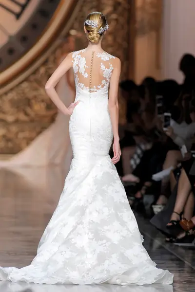 Pronovias