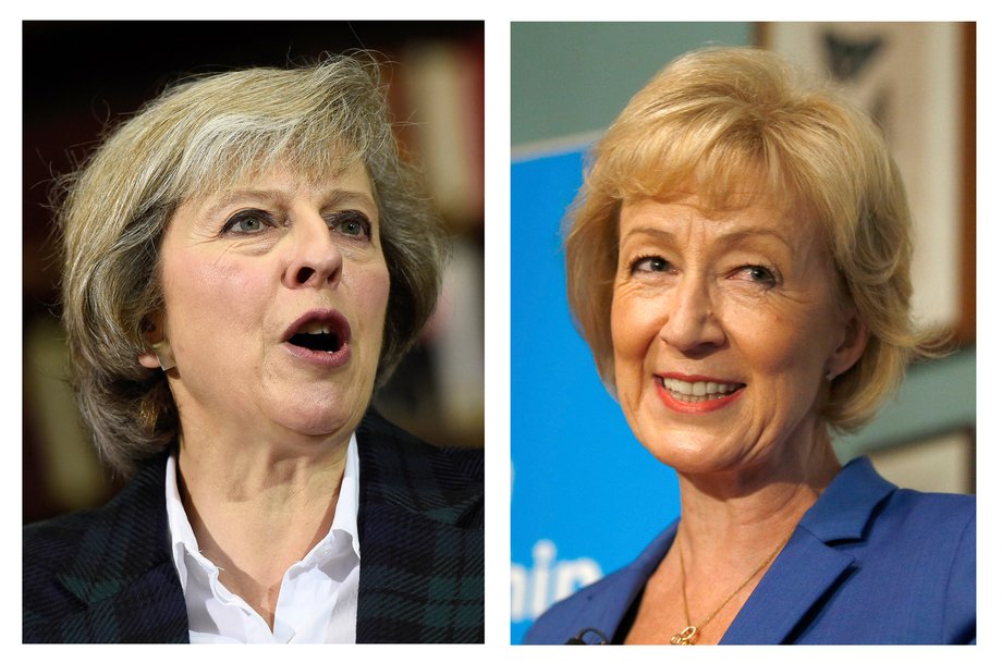 Theresa May (z lewej) i Andrea Leasom (z prawej)