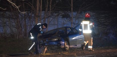 Tragedia pod Sieradzem. Pijany kierowca potrącił dwóch chłopców na rowerach. 13-latek nie przeżył