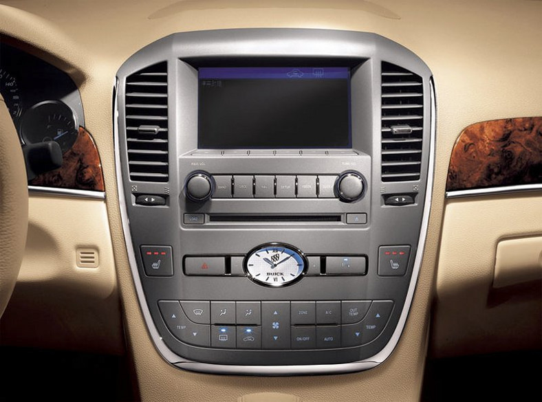 Holden Commodore jako Buick Park Avenue dla chińskiego rynku