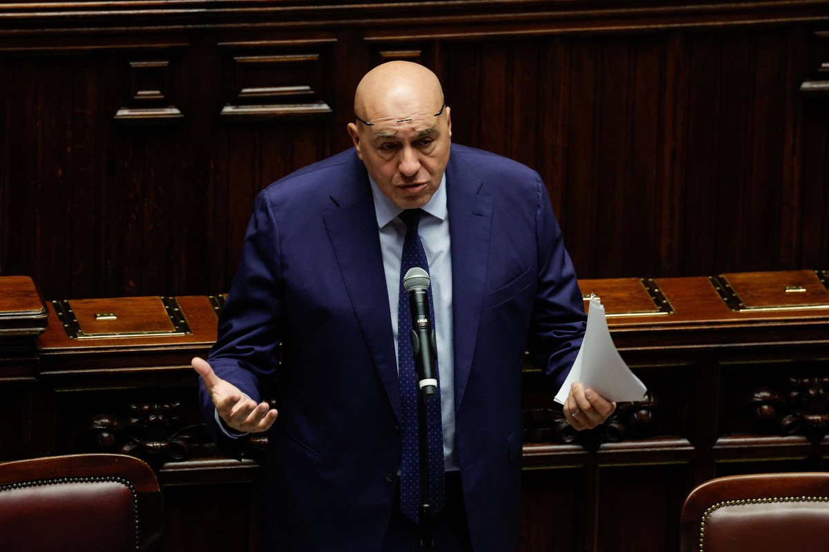 Włoski minister do Putina: Miej odwagę ogłosić rozejm