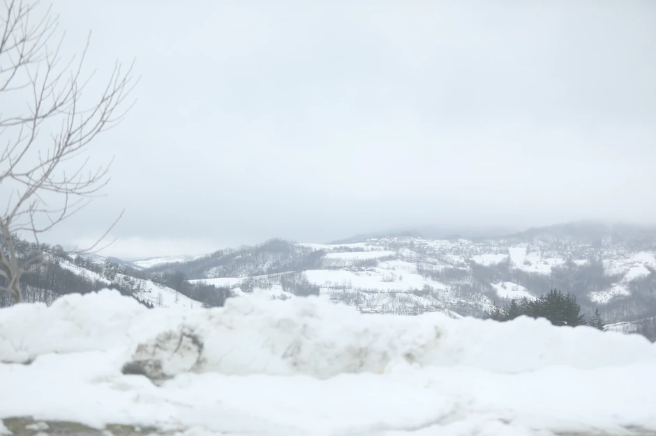 Sneg na putu ka Bajinoj Bašti