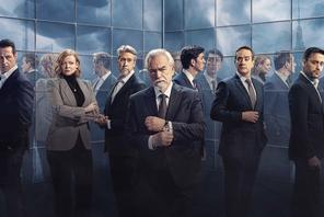„Sukcesja – amerykański serial telewizyjny emitowany od 3 czerwca 2018 r. przez HBO (kadr z 4. sezonu).