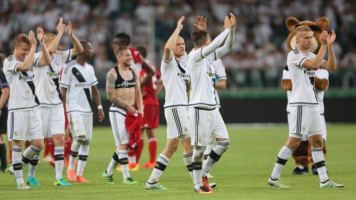 Piłkarski klub Legia Warszawa wydzieli pulę bezpłatnych miejsc na swoim stadionie dla weteranów wojskowych misji zagranicznych. - To szczególne wyróżnienie i oddanie hołdu tym wszystkim, którzy służyli poza granicami kraju - powiedział wiceszef MON Bartosz Kownacki.